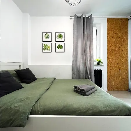 Traugutta ~ Self Check-in 24h ~ Lift * Breslau