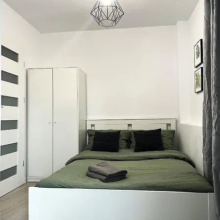 Apartment Traugutta ~ Self Check-in 24h ~ Lift *